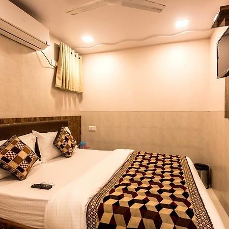 Hotel Kf Residency Βομβάη Εξωτερικό φωτογραφία