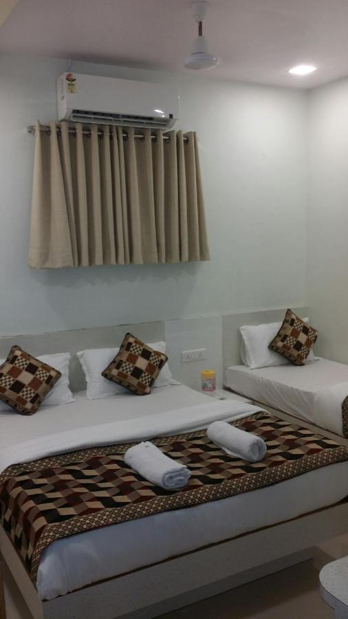 Hotel Kf Residency Βομβάη Εξωτερικό φωτογραφία